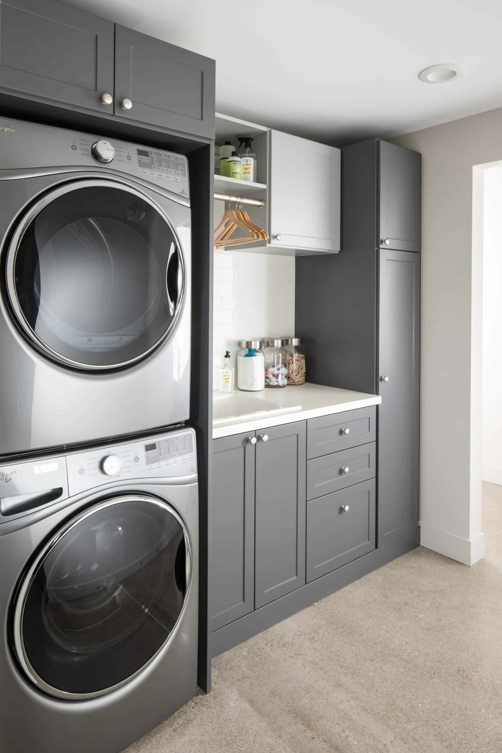 Custom Laundry Room Design