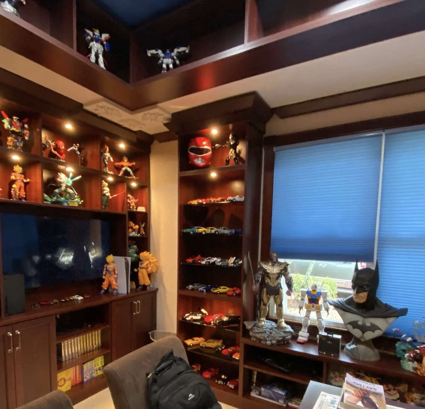 Chocolate Pear Walk-In Closet